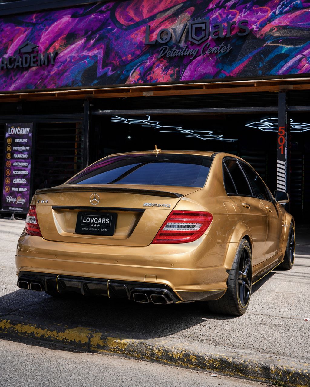 BMW Milano Gold (PET) - Imagen 3